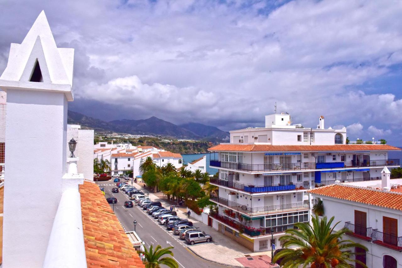 Nerja Center Apartment With Sea View Eksteriør billede